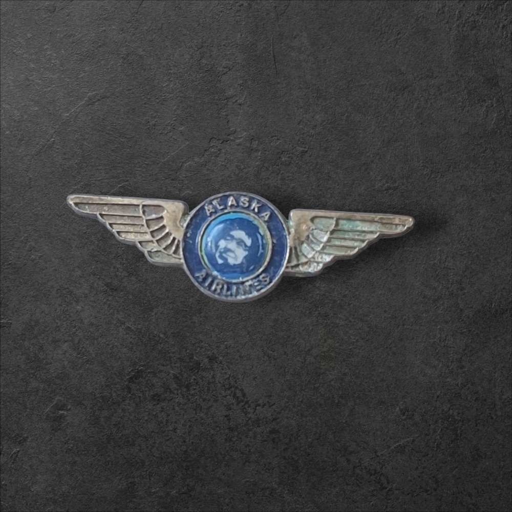 Vintage ALASKAN AIRLINES Pilot Wings